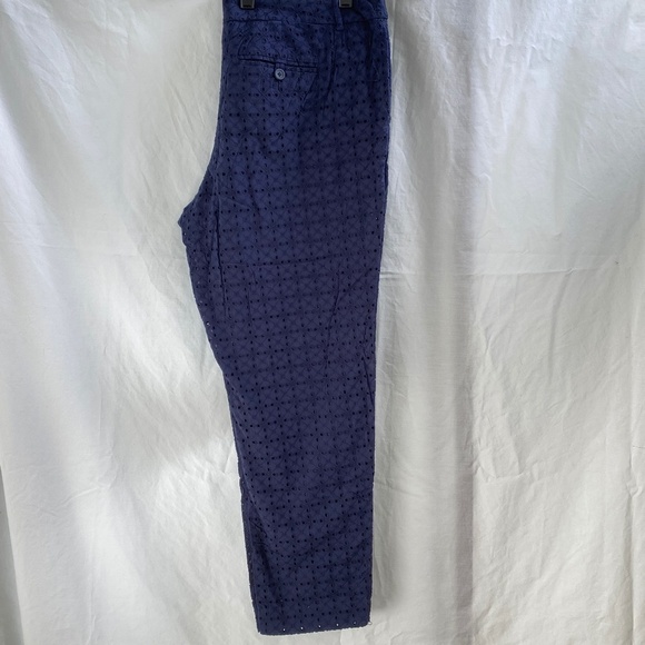Merona Pants - Navy - Floral Eyelet Lace - Crop Ankle - Women/Juniors - Size: 14 - Picture 9 of 14